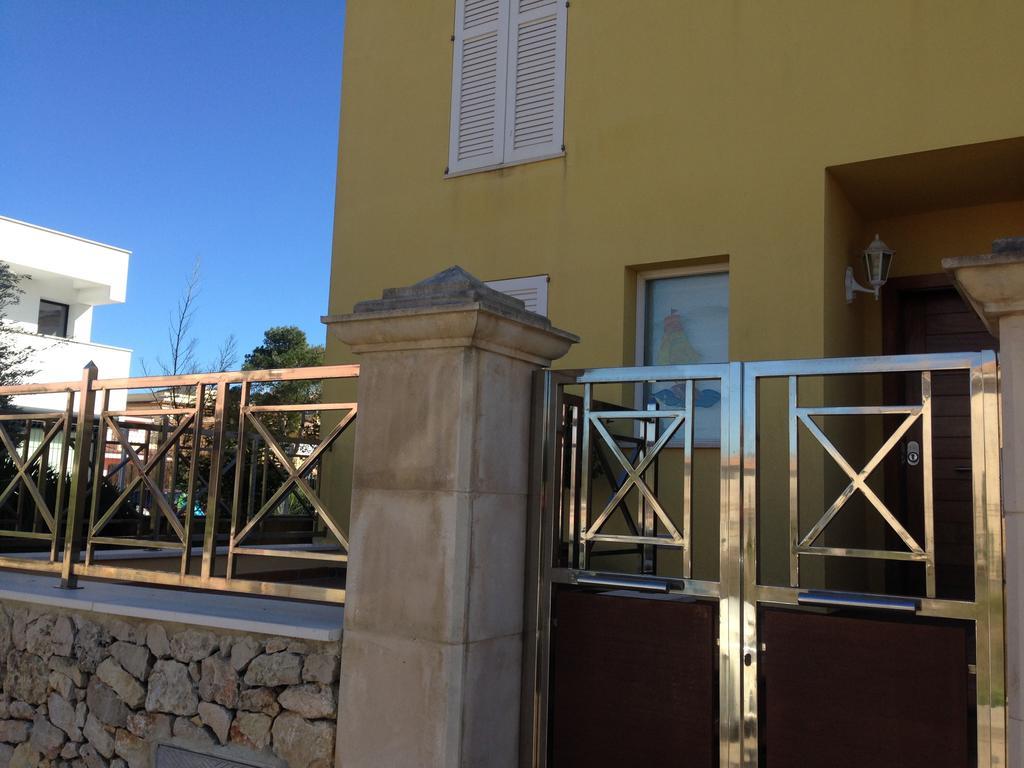 Embat Vila Can Picafort  Exterior foto